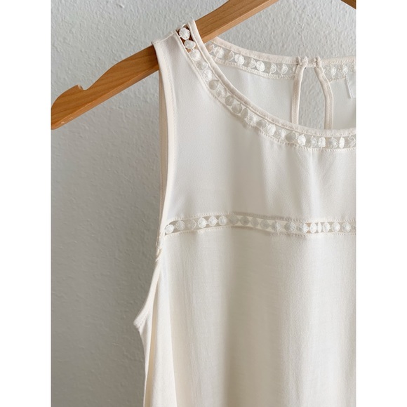 Old Navy Tops - Old Navy Off White Crochet Detail Tank
